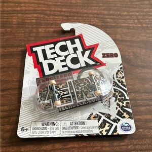 Zero (Cheetah) Tech Deck